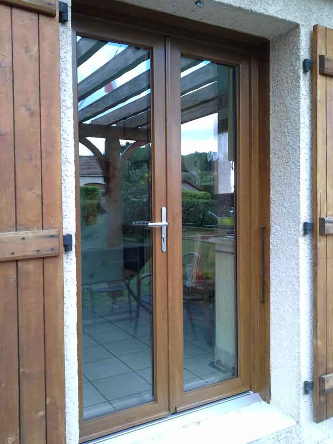 porte-exterieure-74-saint-julien